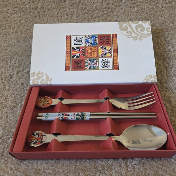 Peking Opera Mask 4-pc Stainless Cutlery Set - Picture 2 of 6